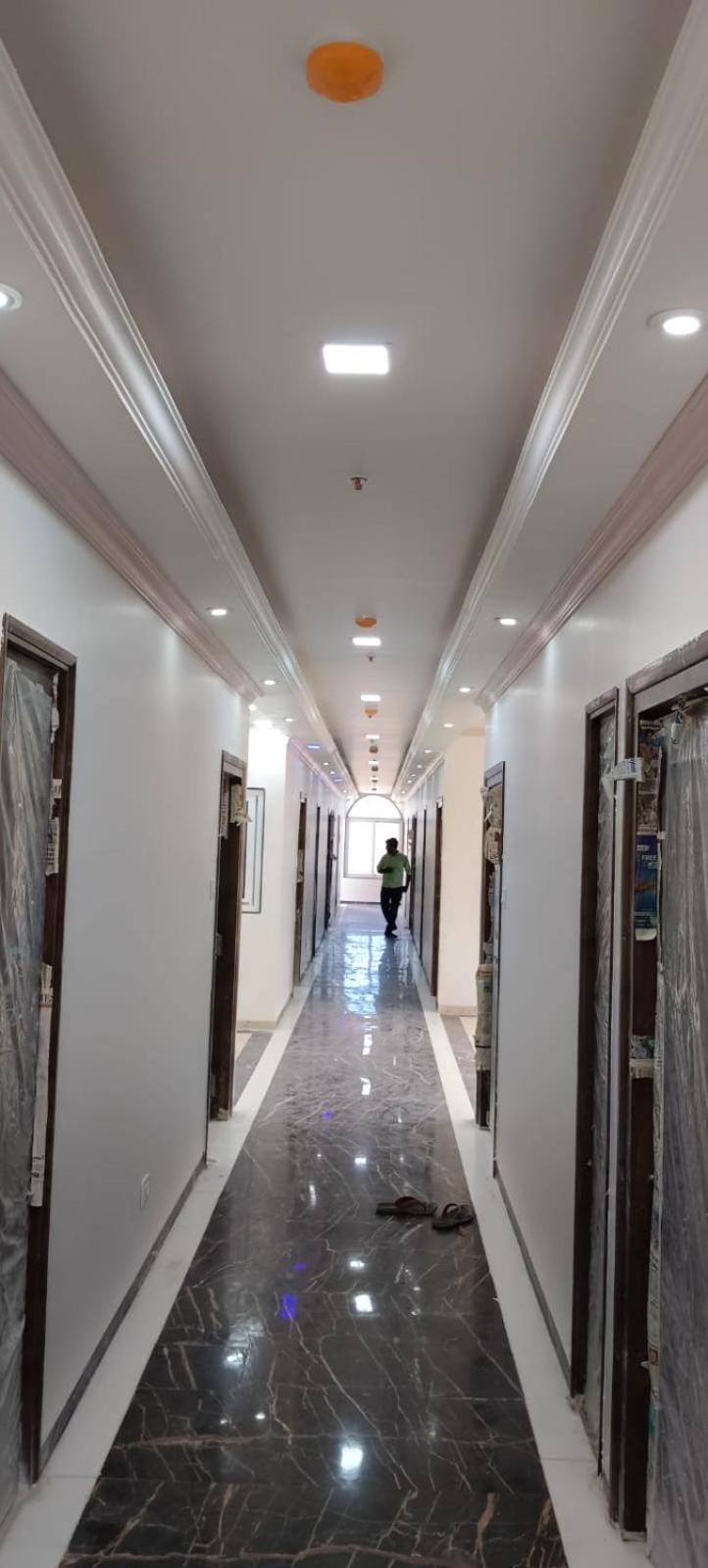 Vedika Garden Hotel Лонавала Екстериор снимка
